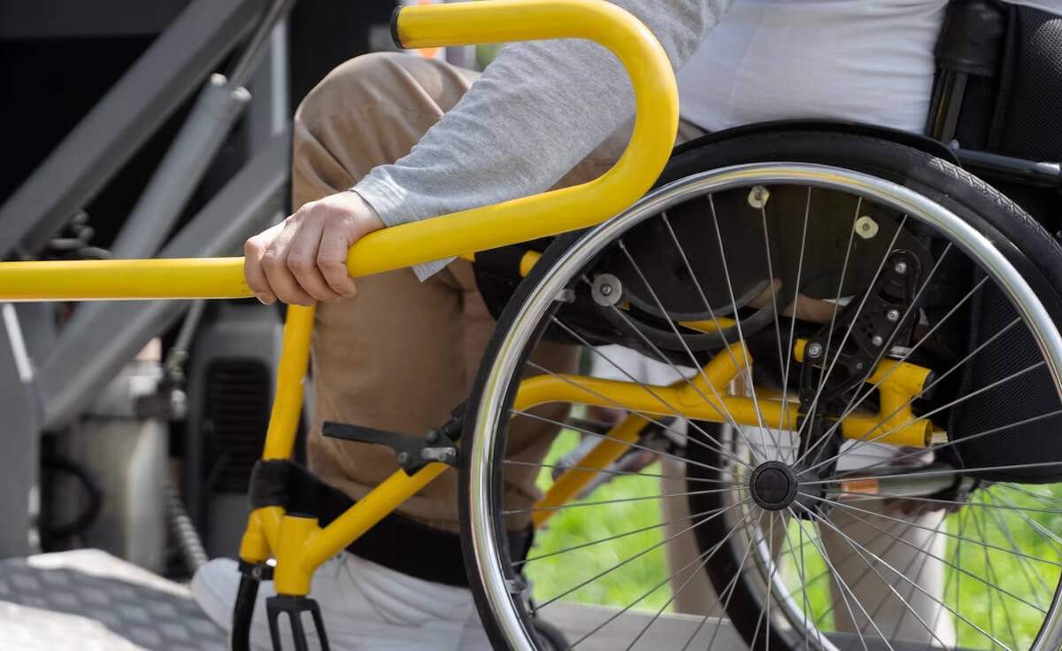 ammar-wheelchair-accessible-service